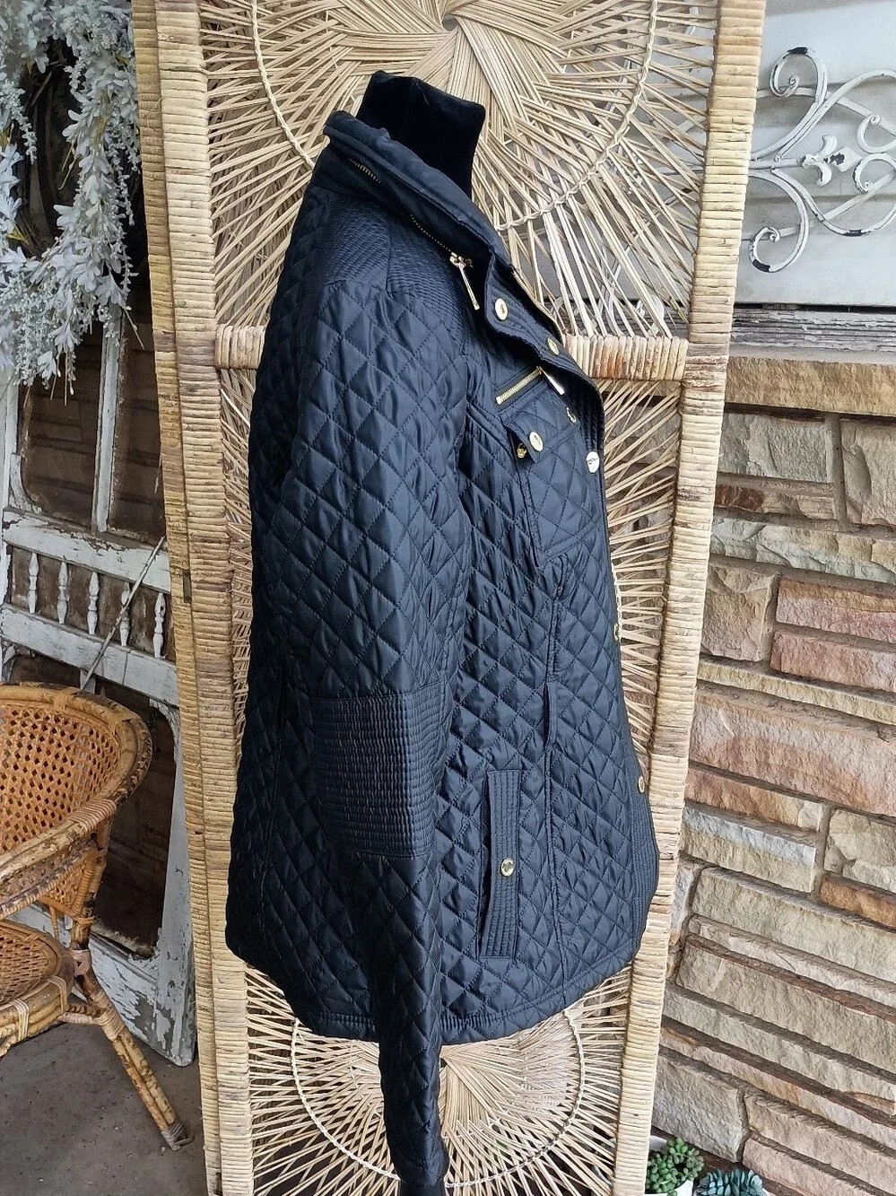 Michael Kors Black Quilted Puffer Jacket with Gold Hardware_M